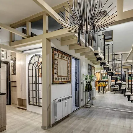 5 - Loft - Location - Designer Interior Апартамент *