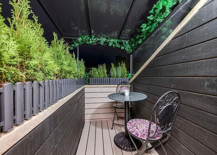 5 - Loft - Location - Designer Interior *