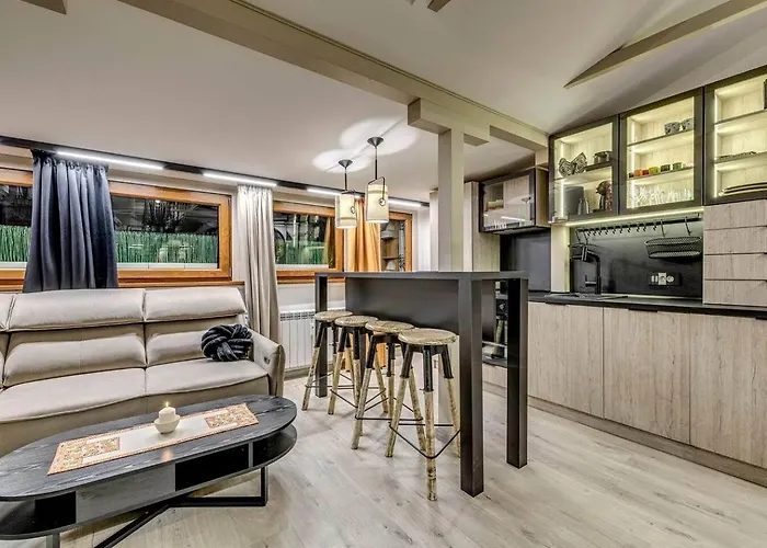 5 - Loft - Location - Designer Interior Διαμέρισμα